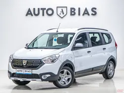Alb Utilizat 2022 Dacia Lodgy Stepway Monovolum | 13.990 EUR (Scump)
