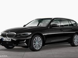 Utilizat 2022 BMW 330e Sport Line Break | 35.308 EUR (Puțin scump)