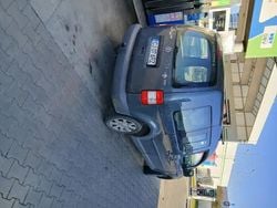 Gri Utilizat 2004 VW Caddy Monovolum | 2.650 EUR (Preț bun)