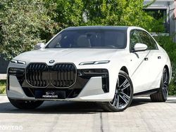 Culoarealb Utilizat 2025 BMW 740 M Sport Berlinǎ | 106.831 EUR