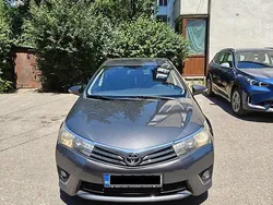 Gri Utilizat 2014 Toyota Corolla Luna Berlinǎ | 7.250 EUR
