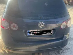 VW Golf V