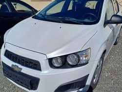 Culoarealb Utilizat 2013 Chevrolet Aveo LS Hatchback | 3.200 EUR