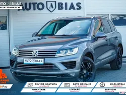 Gri Utilizat 2015 VW Touareg SUV | 19.900 EUR (Super Preț)