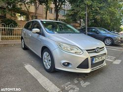 Culoaregri Utilizat 2011 Ford Focus Hatchback | 3.600 EUR (Preț OK)