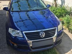 Culoarealbastru Utilizat 2009 VW Passat Berlinǎ | 2.999 EUR (Preț bun)