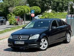 Utilizat 2011 Mercedes 220 Berlinǎ | 6.500 EUR