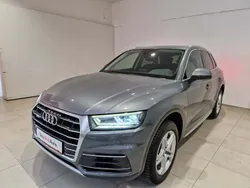 Gri mediu normal Utilizat 2018 Audi Q5 Design SUV | 26.750 EUR (Preț OK)