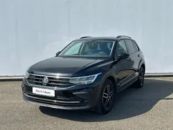 Negru normal Utilizat 2022 VW Tiguan Life SUV | 27.000 EUR (Preț OK)