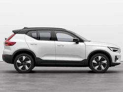 ["crystal white"] Utilizat 2024 Volvo XC40 Ultimate SUV | 46.000 EUR (Preț OK)