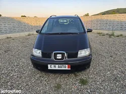 Negru Utilizat 2010 Seat Alhambra Vigo Monovolum | 4.200 EUR (Preț OK)