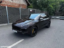 Maro Utilizat 2016 Porsche Cayenne SUV | 27.500 EUR (Preț bun)
