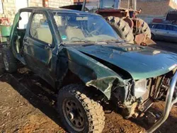 Utilizat 2000 Nissan Navara Pickup | 650 EUR