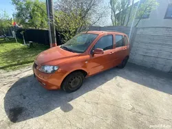 Utilizat 2004 Mazda 2 Hatchback | 700 EUR