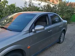 Utilizat 2004 Opel Vectra Berlinǎ | 1.800 EUR