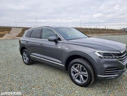 Culoaregri Utilizat 2019 VW Touareg Elegance SUV | 38.999 EUR (Preț OK)