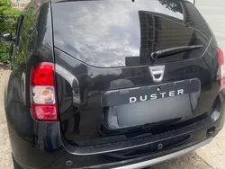 Negru Utilizat 2016 Dacia Duster Lauréate SUV | 10.800 EUR (Puțin scump)