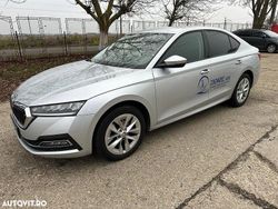 Culoareargint Utilizat 2023 Skoda Octavia Ambition Berlinǎ | 24.200 EUR (Scump)
