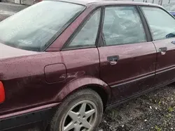 Utilizat 1994 Audi 80 Berlinǎ | 2.800 EUR