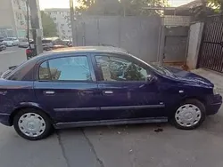 Albastru Utilizat 2007 Opel Astra Hatchback | 1.500 EUR (Preț bun)