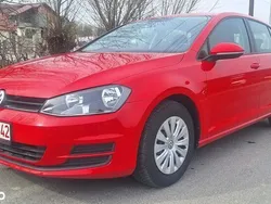 Rosu Utilizat 2013 VW Golf VII Trendline Hatchback | 7.300 EUR (Puțin scump)