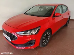 Rosu deschis normal Utilizat 2022 Ford Focus Titanium | 15.150 EUR (Puțin scump)