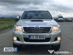 Gri metalizat Utilizat 2013 Toyota HiLux Pickup | 19.700 EUR