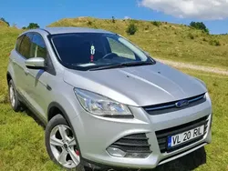 Utilizat 2015 Ford Kuga SUV | 10.700 EUR (Preț OK)