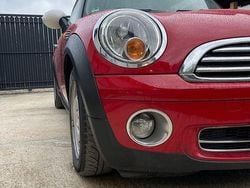 Culoarerosu Utilizat 2008 Mini Cooper Hatchback | 3.200 EUR (Preț OK)