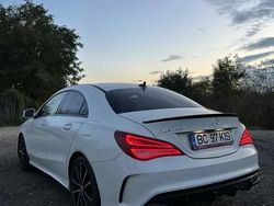 Alb Utilizat 2014 Mercedes CLA180 Berlinǎ | 12.500 EUR (Preț bun)