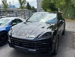 Negru Utilizat 2024 Porsche Cayenne SUV | 102.221 EUR