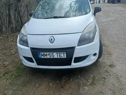 Utilizat 2010 Renault Scénic III Monovolum | 2.500 EUR