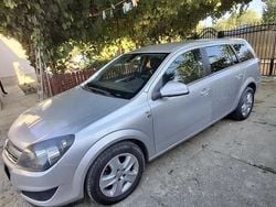Utilizat 2011 Opel Astra Break | 3.000 EUR (Preț OK)