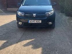 Culoarenegru Utilizat 2018 Dacia Logan Berlinǎ | 6.500 EUR (Preț OK)