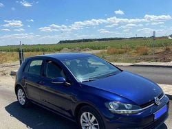 Culoarealbastru Utilizat 2018 VW Golf VII Trendline Hatchback | 10.300 EUR (Preț OK)