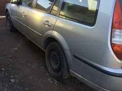 Utilizat 2006 Ford Mondeo Break | 5.500 EUR