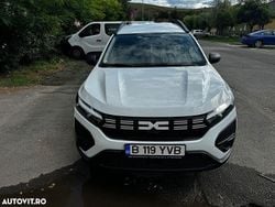 Culoarealb Utilizat 2024 Dacia Jogger Essentiel Monovolum | 15.200 EUR (Super Preț)