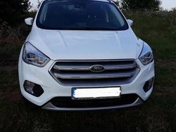 Culoarealb Utilizat 2018 Ford Kuga Titanium SUV | 14.000 EUR (Preț OK)