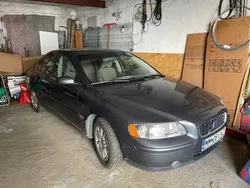 Utilizat 2006 Volvo S60 Berlinǎ | 1.400 EUR