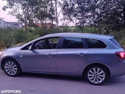Gri Utilizat 2011 Opel Astra Sport Break | 3.450 EUR (Preț OK)