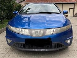 Culoarealbastru Utilizat 2006 Honda Civic Comfort Hatchback | 2.950 EUR (Preț OK)