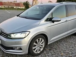 Utilizat 2016 VW Touran Highline Monovolum | 13.300 EUR (Scump)