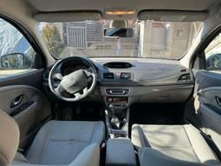 Utilizat 2010 Renault Mégane III Berlinǎ | 3.150 EUR (Preț OK)