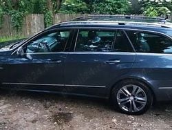 Gri Utilizat 2010 Mercedes E200 Break | 5.800 EUR (Preț bun)