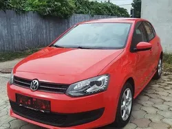 Culoarerosu Utilizat 2011 VW Polo | 3.950 EUR (Preț bun)