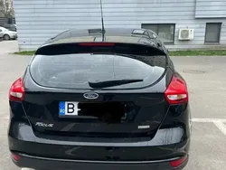 Negru Utilizat 2016 Ford Focus Hatchback | 6.500 EUR (Preț bun)