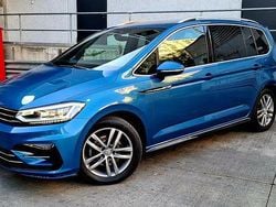 Albastru Utilizat 2017 VW Touran Monovolum | 17.600 EUR (Scump)