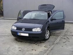 Gri Utilizat 2001 VW Golf IV Hatchback | 1.890 EUR (Preț OK)