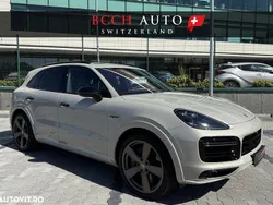 Culoarebej Utilizat 2022 Porsche Cayenne SUV | 180.992 EUR