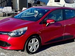 Culoarerosu Utilizat 2013 Renault Clio IV Dynamique Break | 6.499 EUR (Scump)